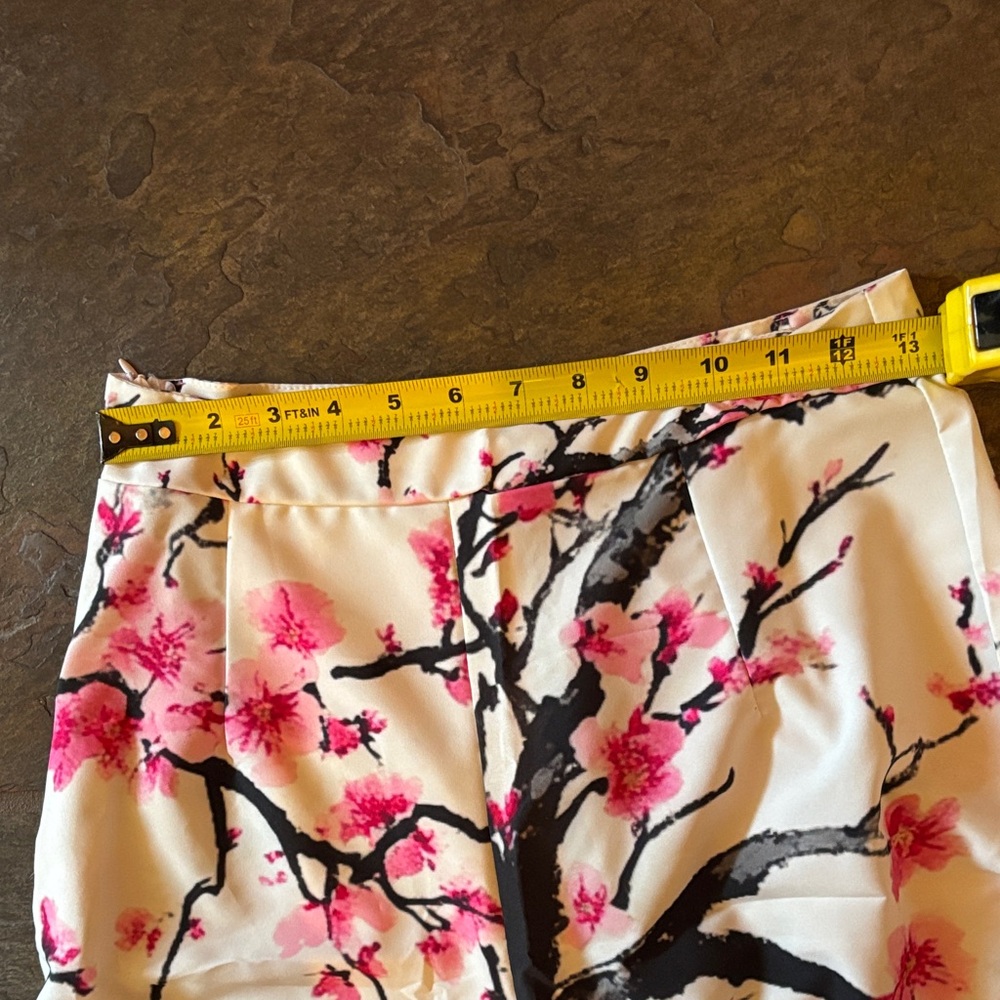 Source Unknown Floral Wide Leg Pants - Cream and Pink - Picture 4 of 5